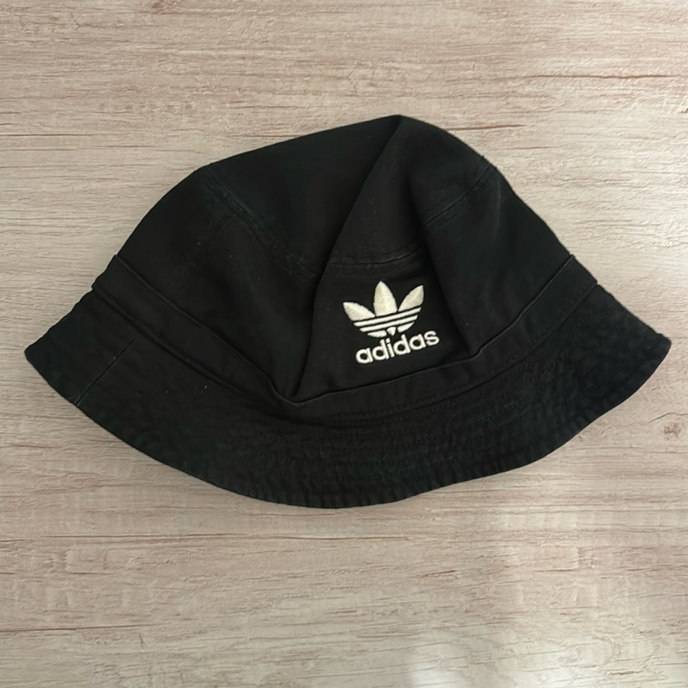 Adidas Bucket Hat